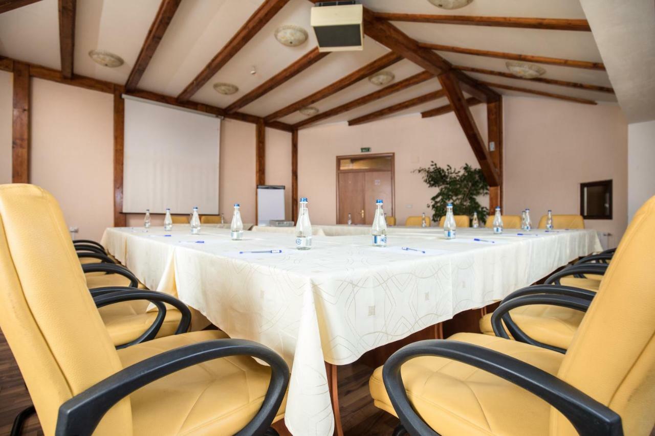 Hotel Rozmarin Predeal Extérieur photo