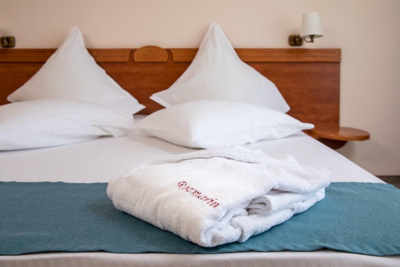Hotel Rozmarin Predeal Extérieur photo