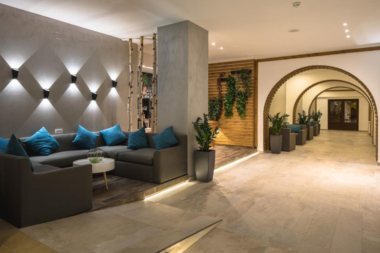 Hotel Rozmarin Predeal Extérieur photo